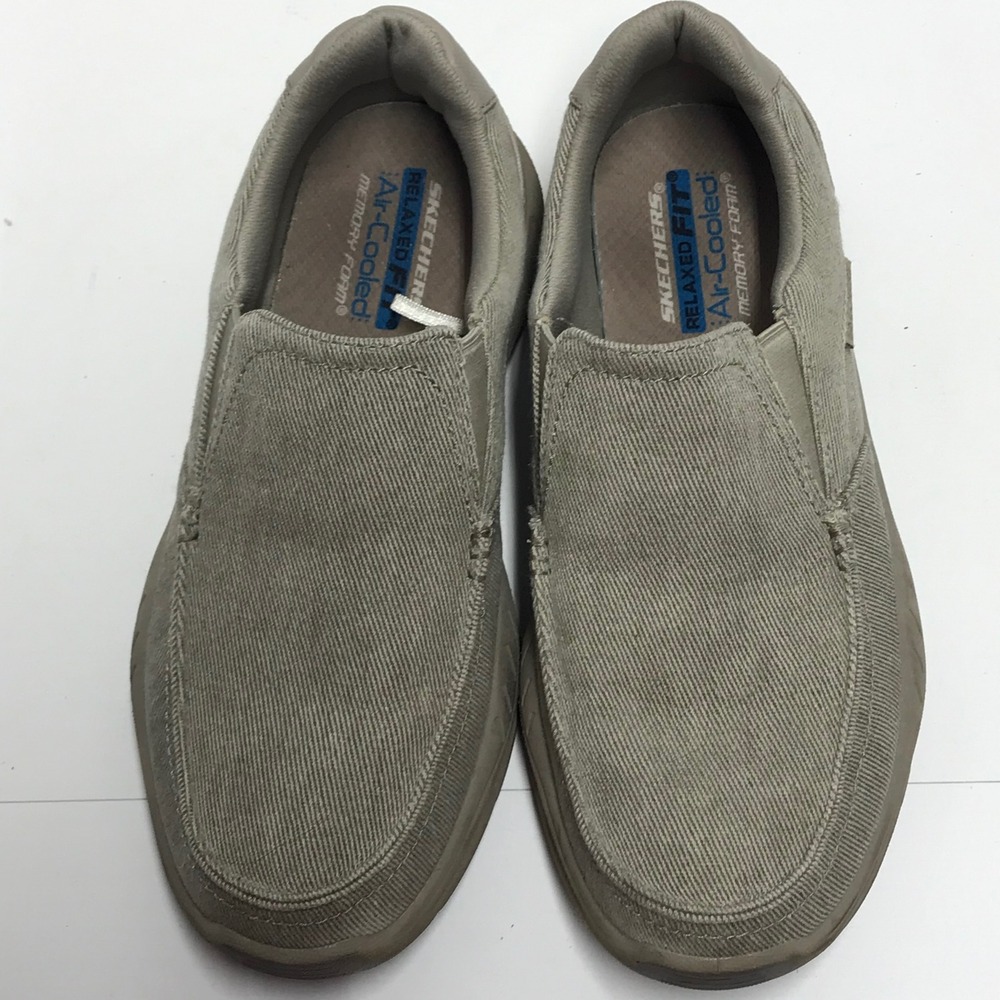 Skechers Mens‎ relaxed fit Canvas Slip On Loafers Khaki Tan Moc Toe Casual Shoes - Picture 10 of 13